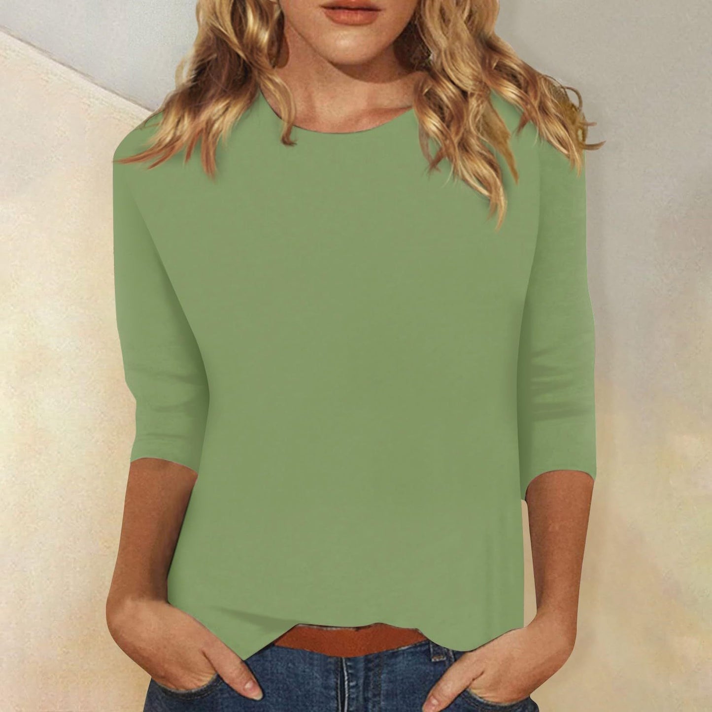 Women's casual top with elegant 3/4 sleeves and curved hem Ivyshape