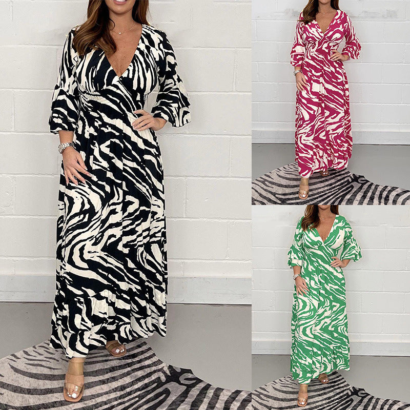 Maxi dress in bohemian style for women with flared sleeves Ivyshape