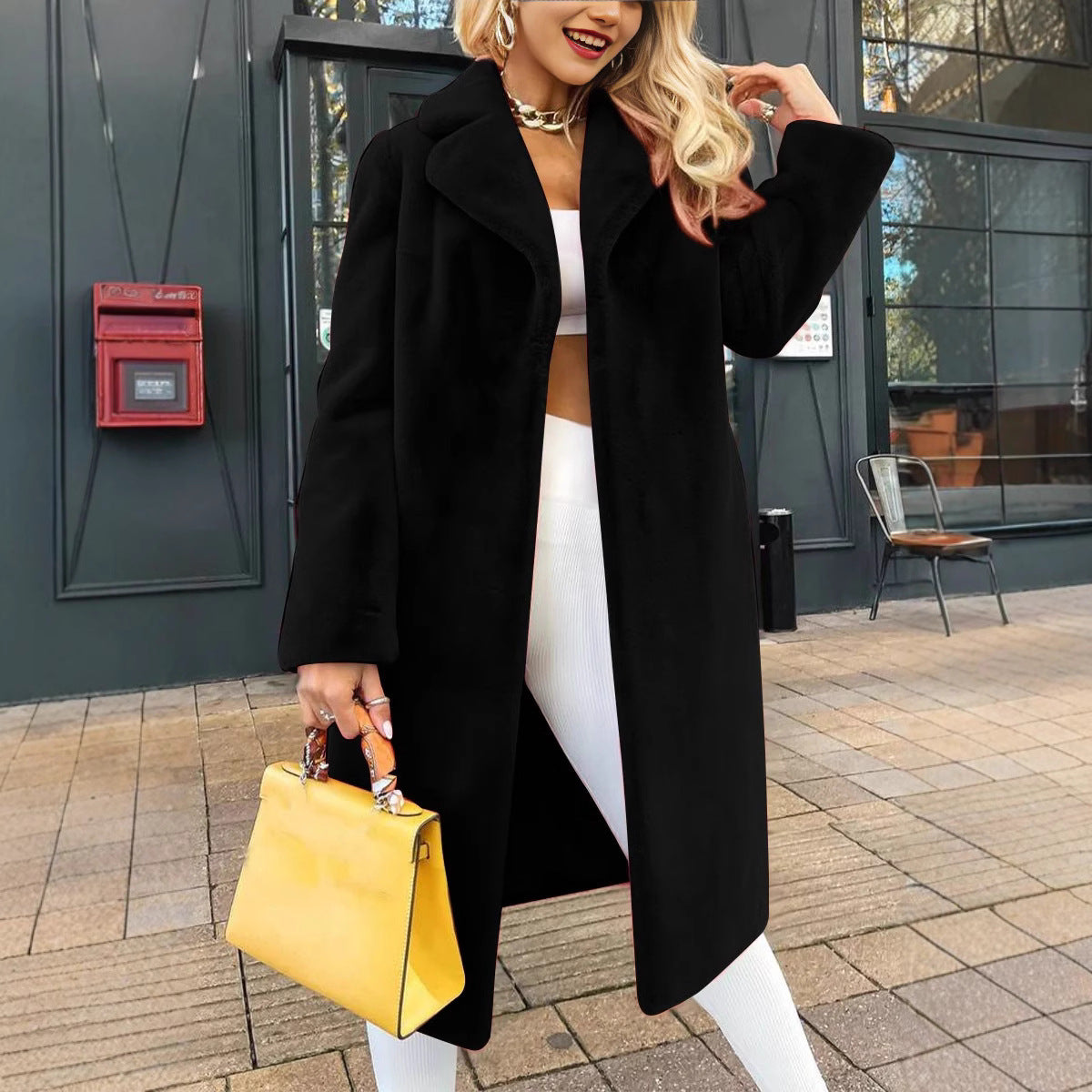 Women's fashionable and cozy long jacket made of high-quality fleece Ivyshape