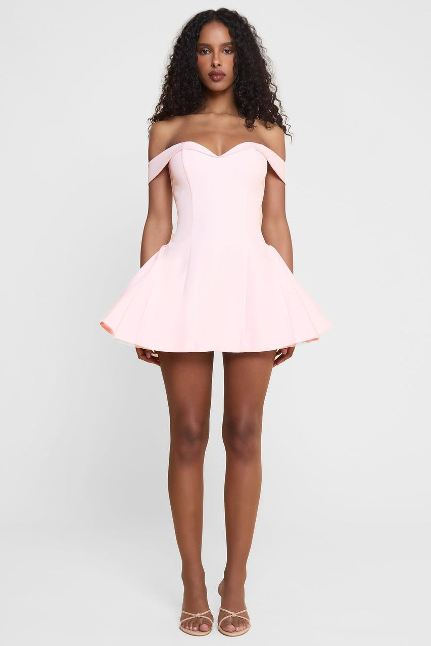 Women's mini dress with off-the-shoulder silhouette and flared skirt Ivyshape