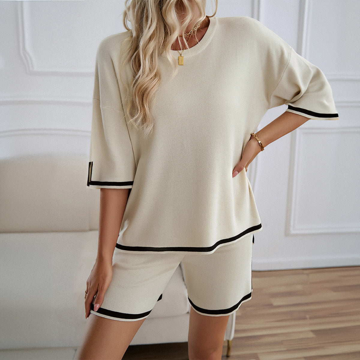 IvyShape | Round Neck Quality Casual Short Sweater Set