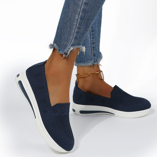 Women Ergonomic Slip-On Sneakers made of breathable mesh material Ivyshape
