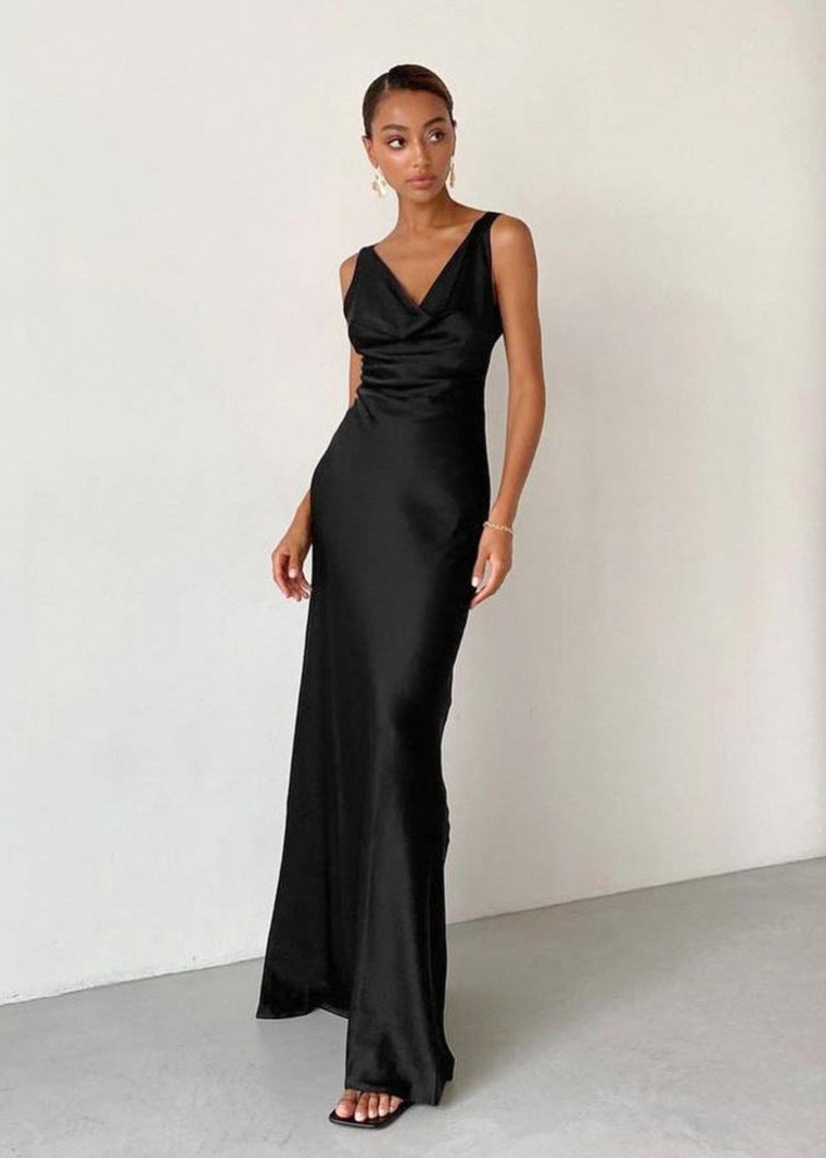 Ivyshape | Elegance Deep V Maxi Dress