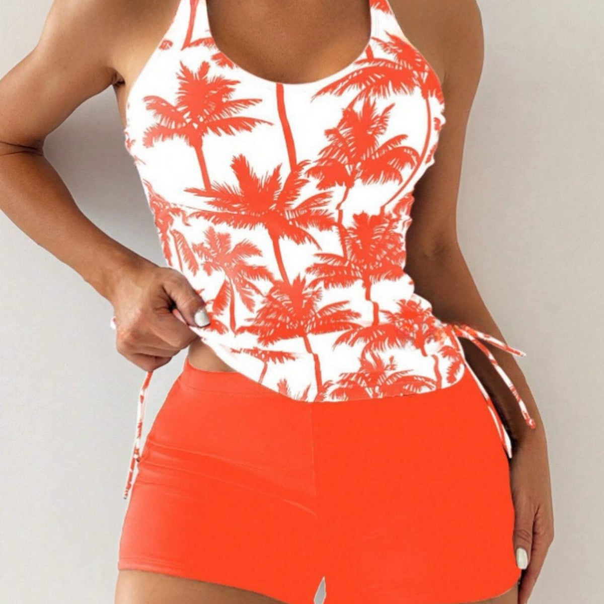 Women's tankini with versatile cut and sporty shorts Ivyshape