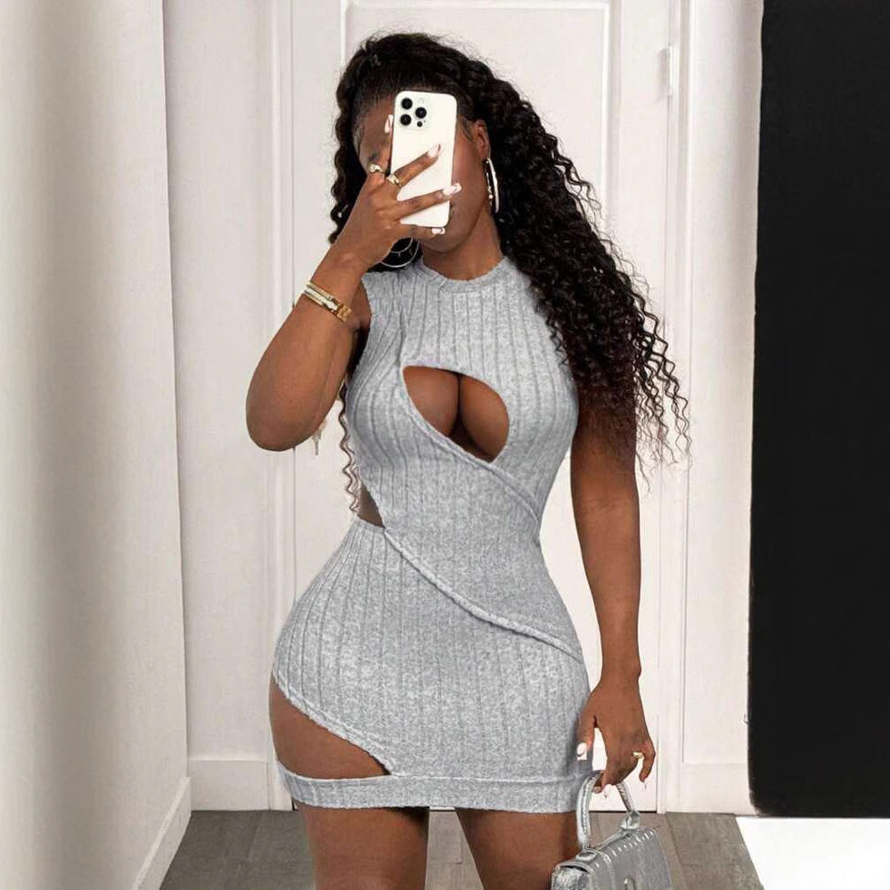 Women Figure-Hugging Cut-Out Dress with Refined Details Ivyshape