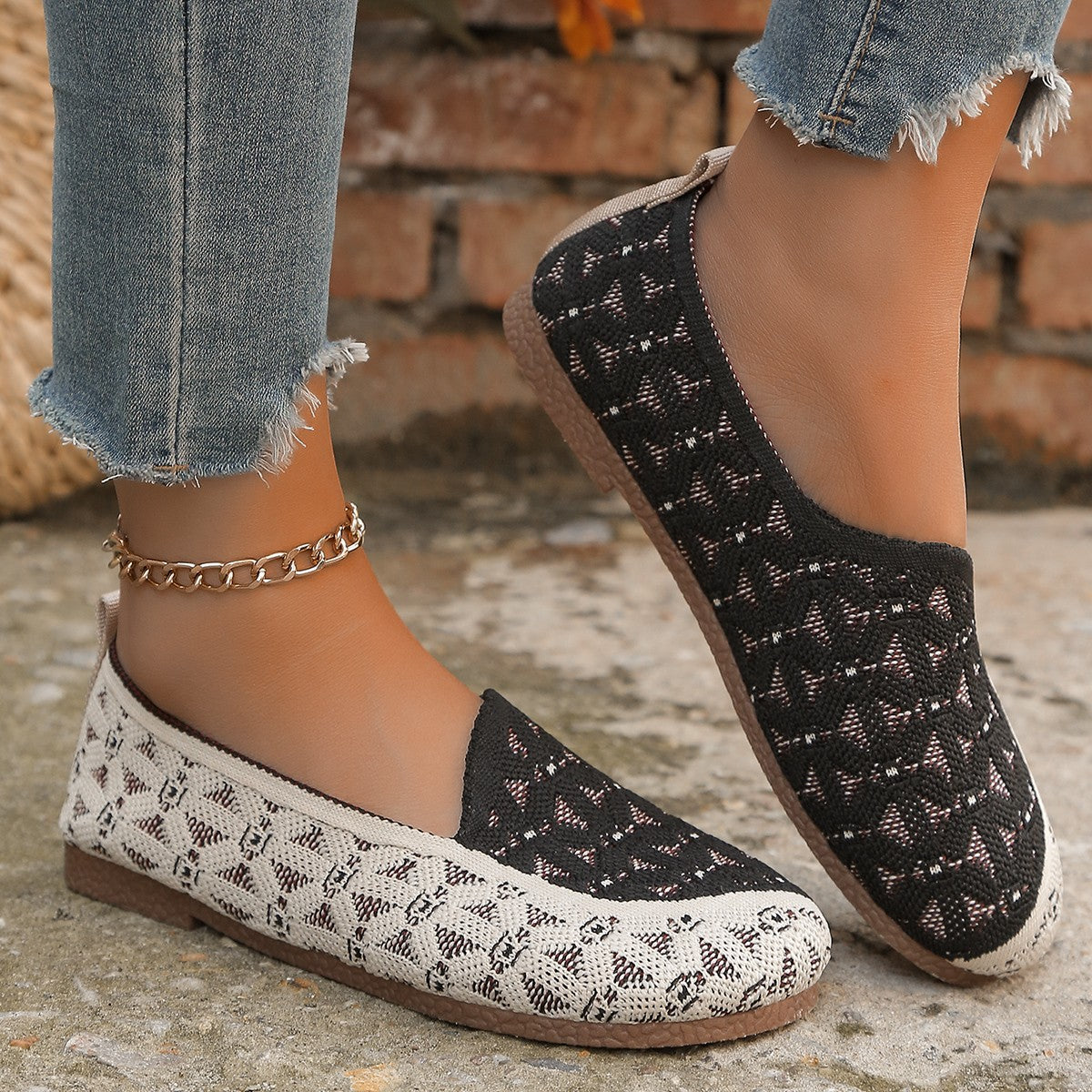 Women's Breathable Slip-On Shoes with Fashionable Knit Design Ivyshape