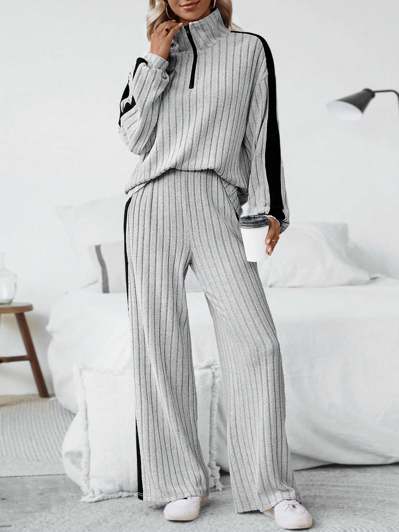 IvyShape | Designer Sweatshirt and Wide-Leg Pants Set