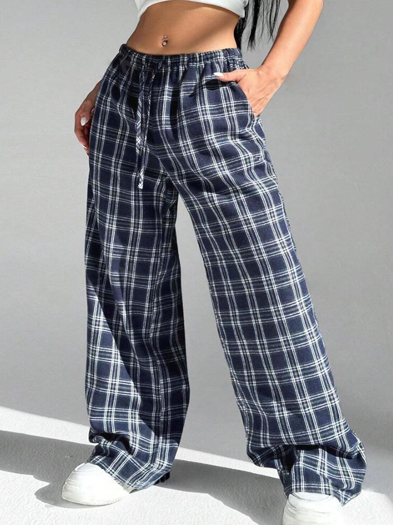 Women Wide Check Trousers with Elastic Waistband and Practical Pockets Ivyshape