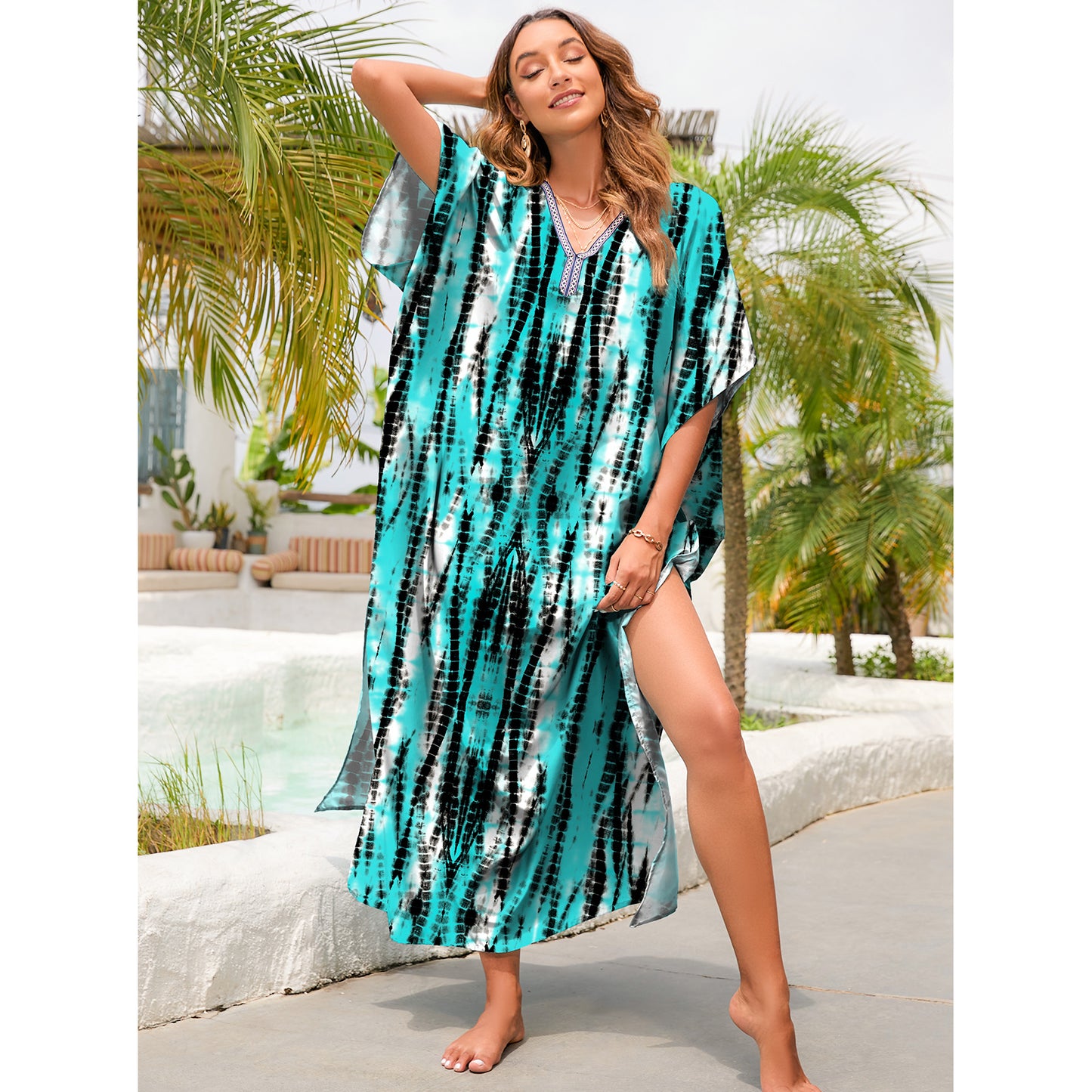 Ladies beach kaftan with unique graphic pattern Ivyshape