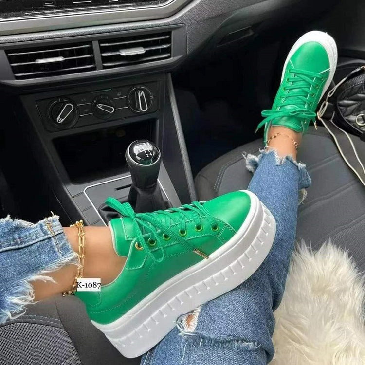 Women's platform sneakers with fashionable design and breathable sole Ivyshape