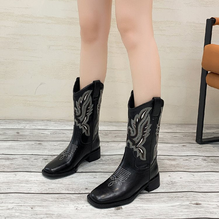 Women's Cowboy Boots with Detailed Embroidery Ivyshape