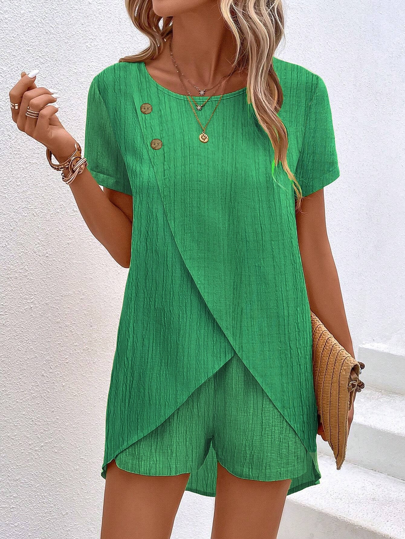 Women casual jumpsuit with sophisticated wrap design and special button details Ivyshape