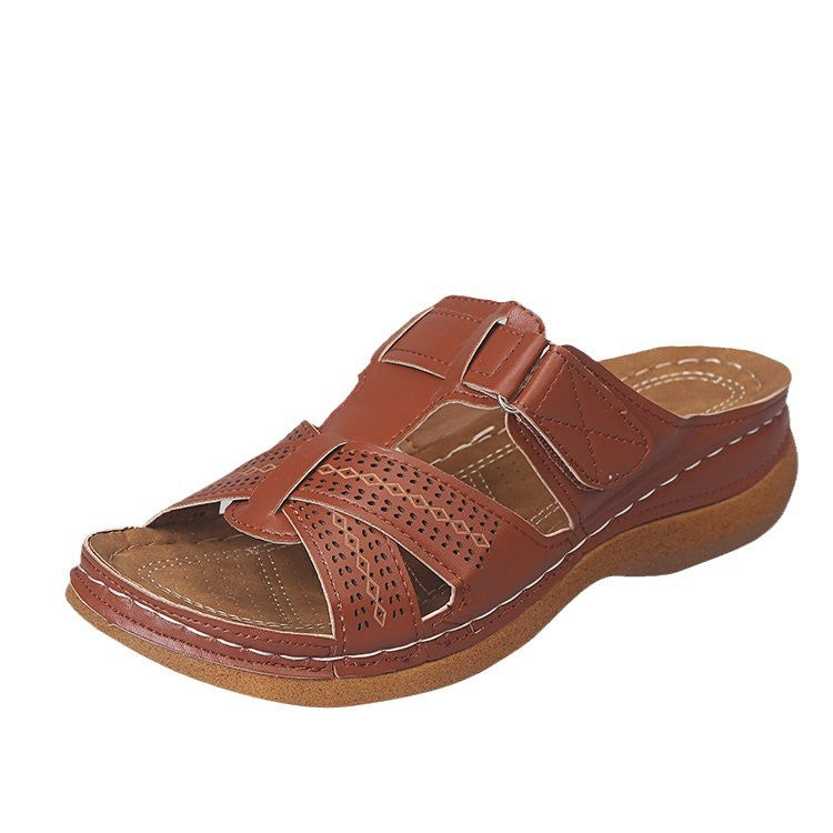 Women Comfortable Strap Sandals with Adjustable Strap and Ergonomic Sole Ivyshape