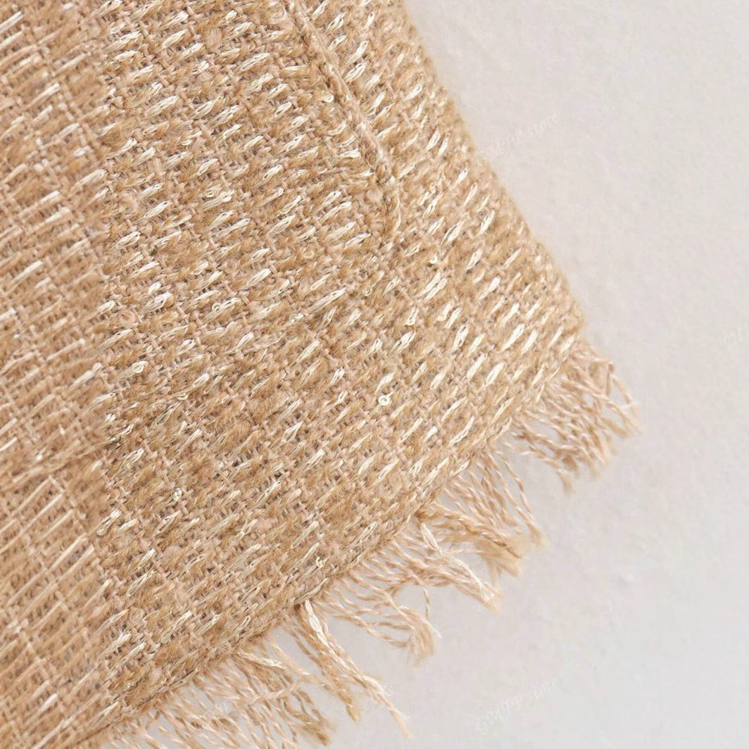 Women elegant tweed jacket with structured details Ivyshape