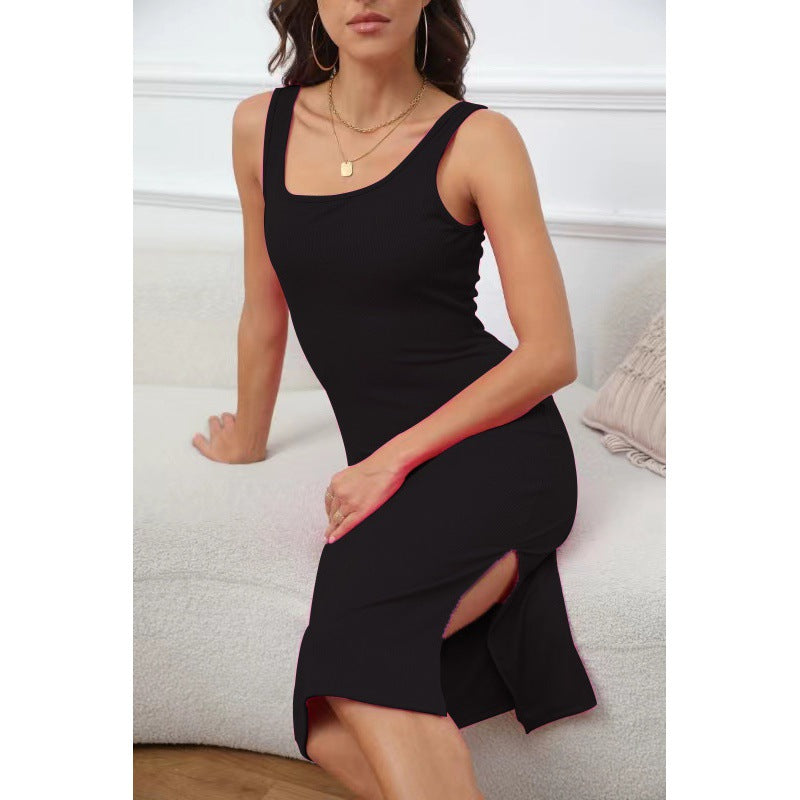 Ladies fitted dress with asymmetrical slit and ribbed texture Ivyshape