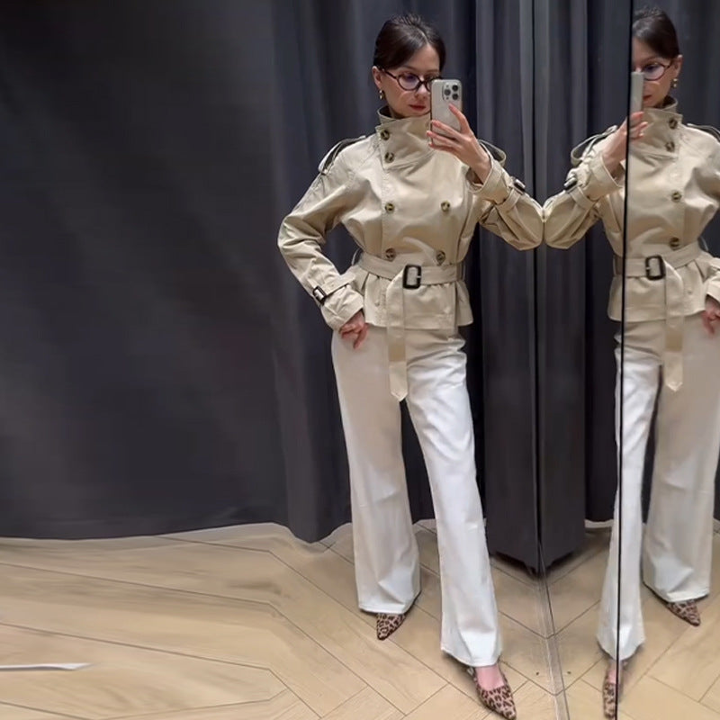 Ladies fashionable trench coat with belt and double button opening Ivyshape