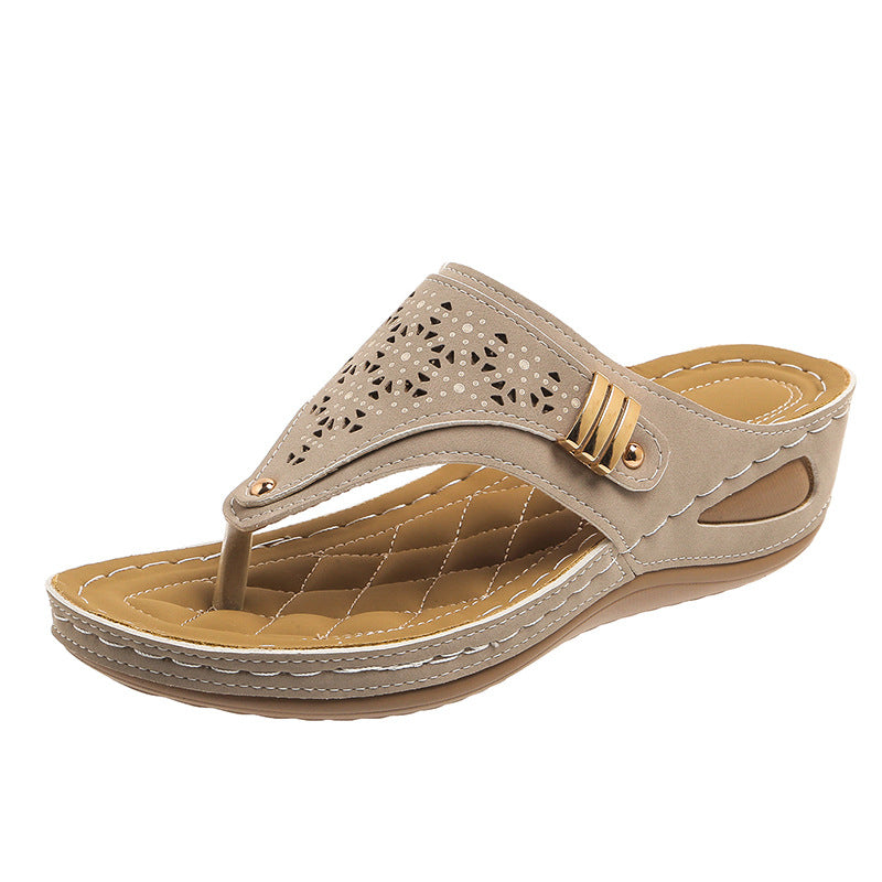 Women Elegant Thong Sandals with Floral Cut-Out Design and Padded Sole Ivyshape
