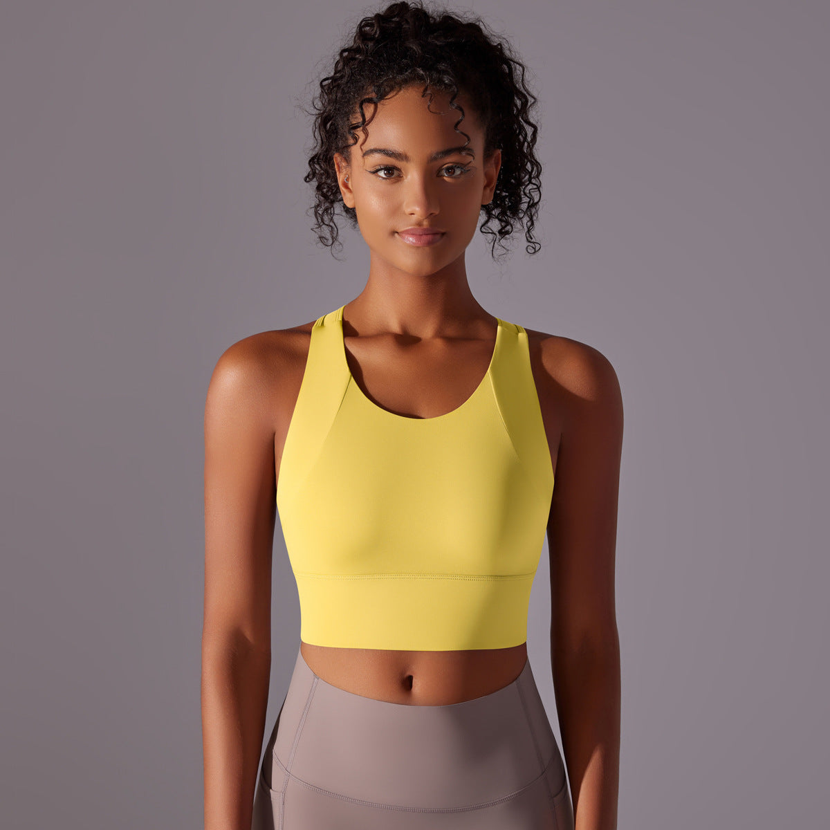 Ladies Sport Bra with seamless construction and breathable material Ivyshape