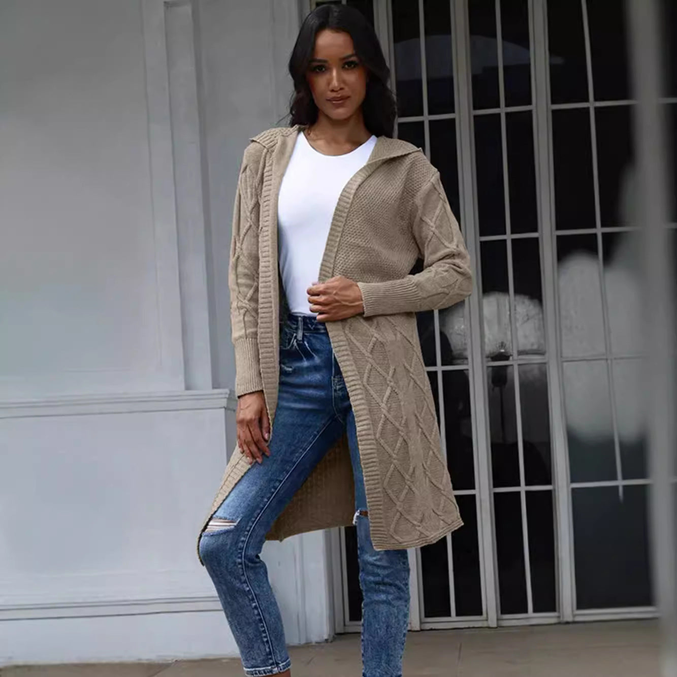 Women's Chunky Knit Kimono Cardigan with Elegant Cable Pattern and Open Sleeves Ivyshape