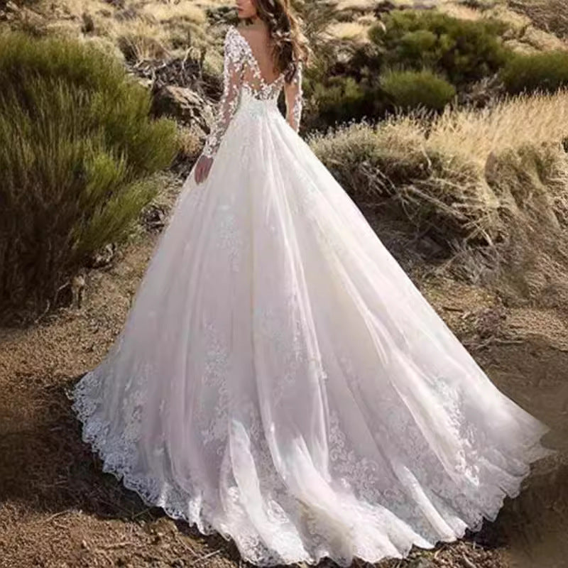 Ladies wedding dress with elegant lace detailing and voluminous skirt Ivyshape