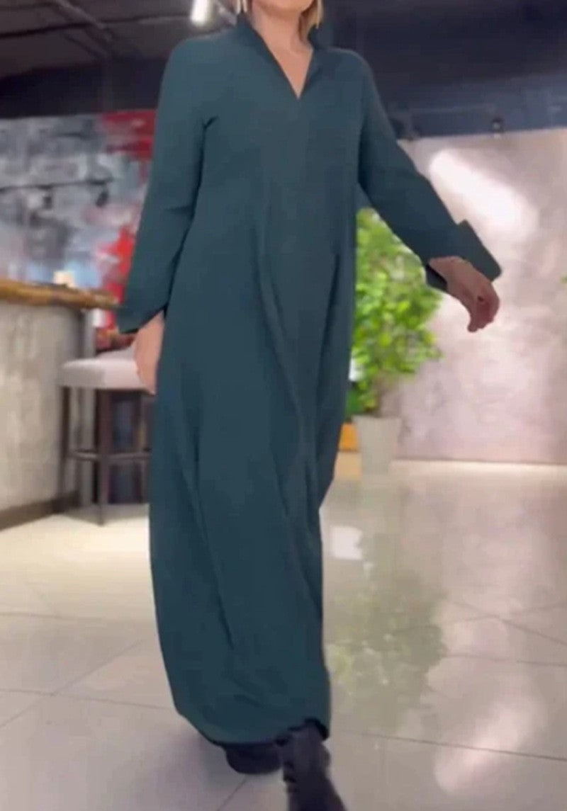 Women's Long Shirt Dress with Practical Side Pockets and Modern Cut Ivyshape