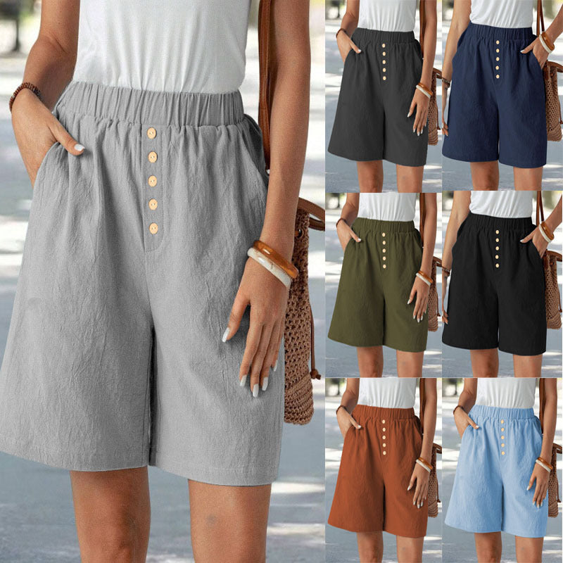 Women's casual shorts with elastic waistband and practical button details Ivyshape