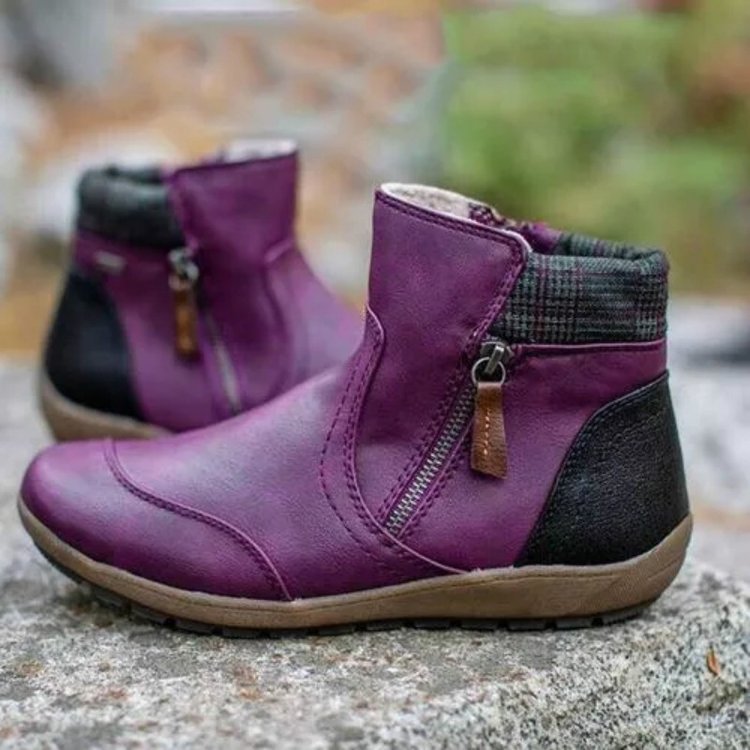 Ladies practical and cozy winter ankle boots with side zipper and elastic waistband Ivyshape