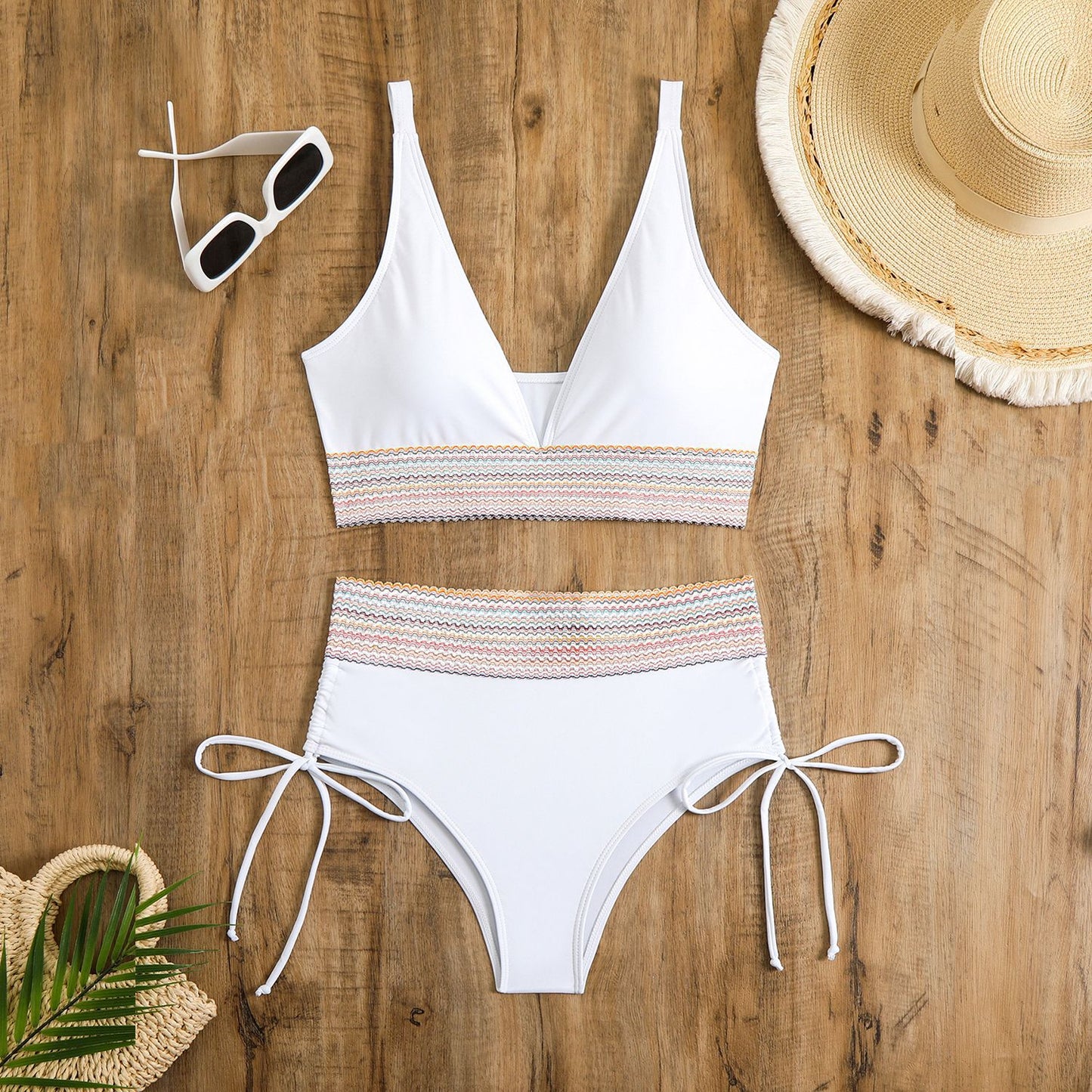 Ladies High-Cut Bikini with Elegant Trim Ivyshape
