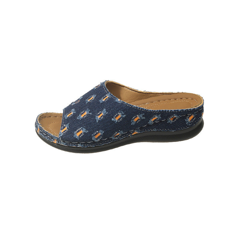 Ladies' clog sandals with fashionable pattern and flexible footbed Ivyshape