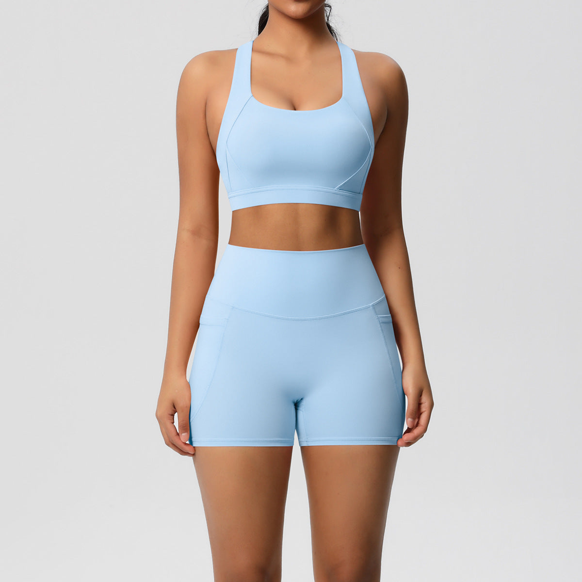 Women’s Sports Bra and High-Cut Shorts with Practical Pockets and Breathable Structure Ivyshape