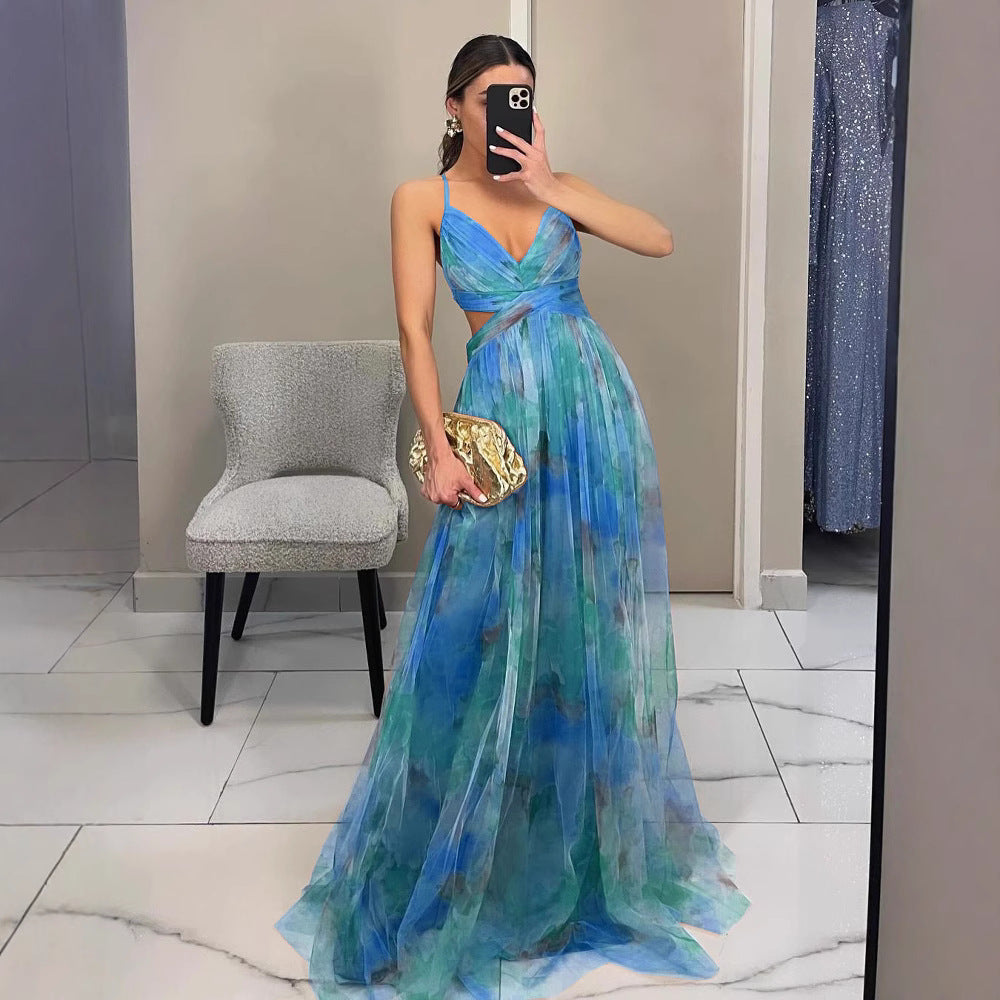 Ladies Elegant and Floral Evening Dress with Flattering Cut Ivyshape