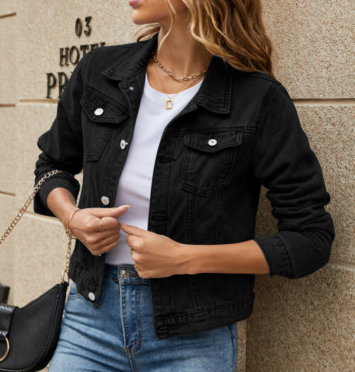 Ladies' denim jacket in a modern cut with practical pockets Ivyshape