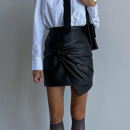 IvyShape | Street Fashion Pleated Leather Skirt