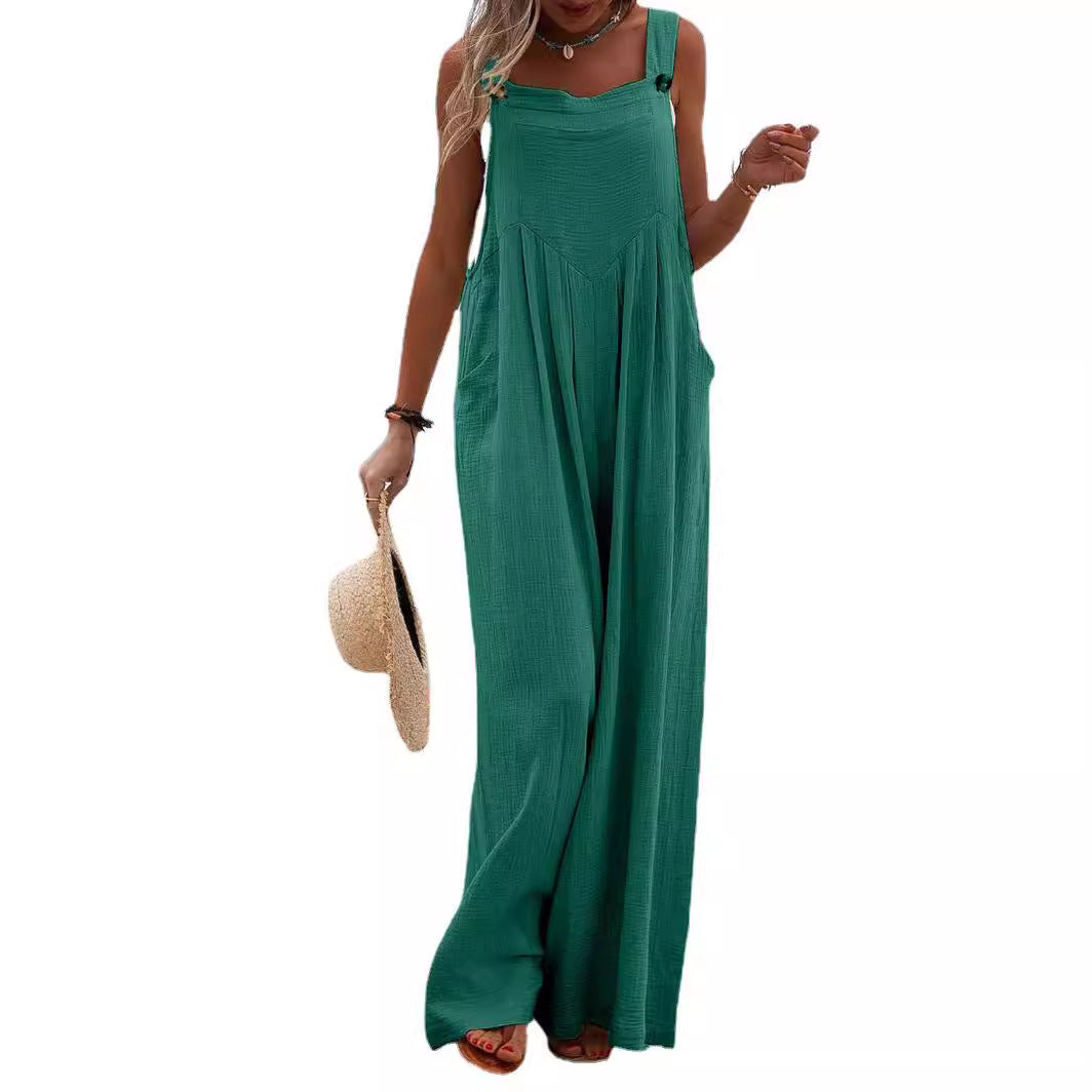 Women's airy jumpsuit with practical pockets and adjustable straps Ivyshape