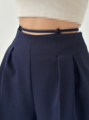 Women's High-Waisted Pleated Trousers Ivyshape