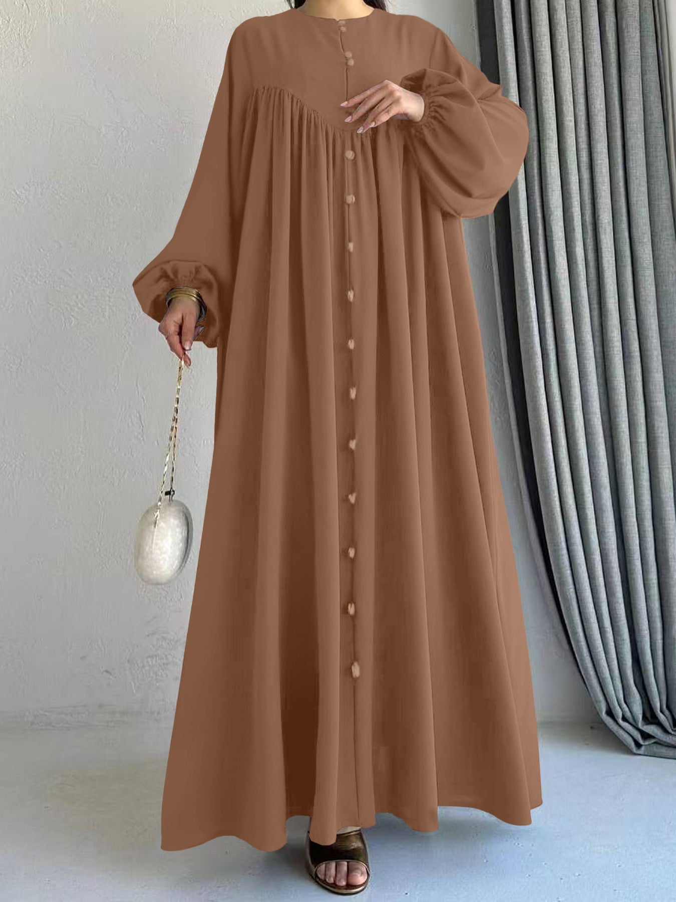 Women's Maxi Silhouette Dresses with Button Details and Feminine Cut Ivyshape