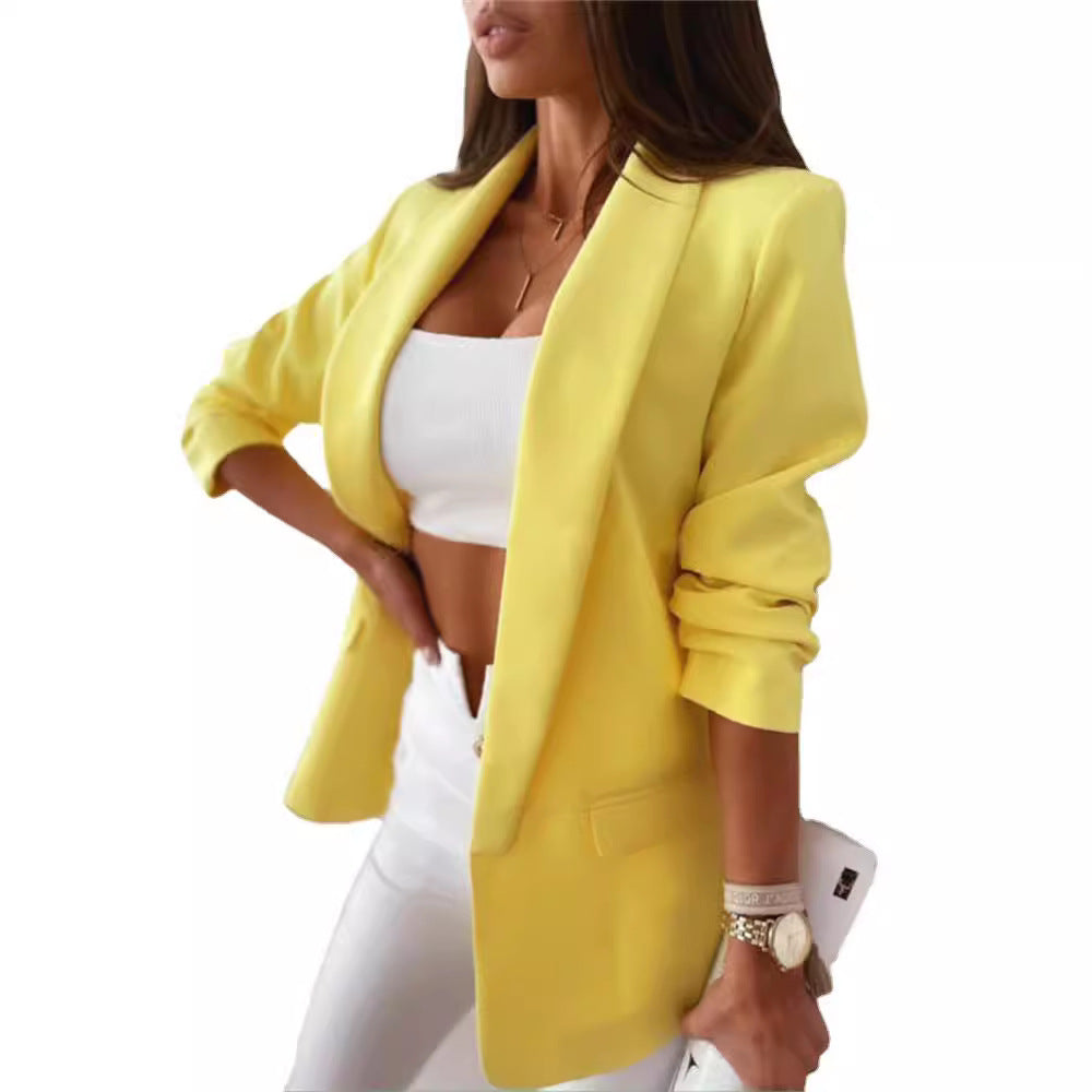 Ladies fashionable blazer set with elegant cut and comfy details Ivyshape
