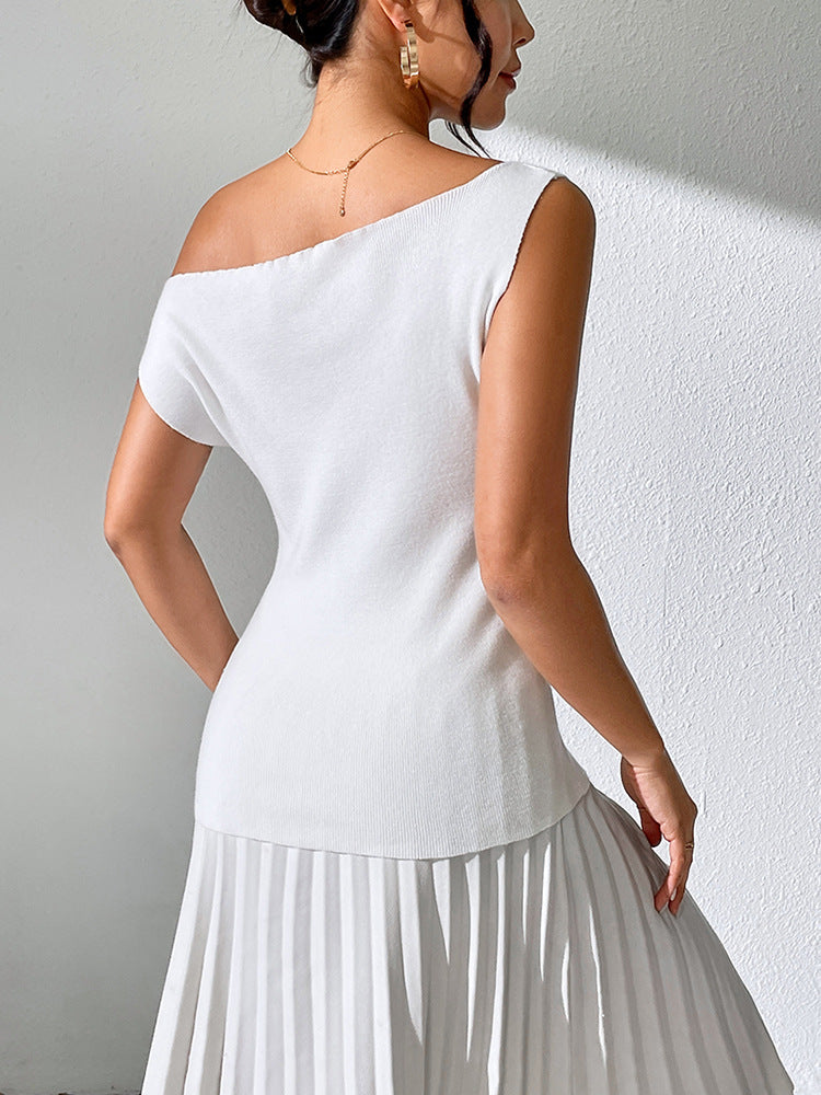 IvyShape | Solid color sleeveless top with off-the-shoulder knit design