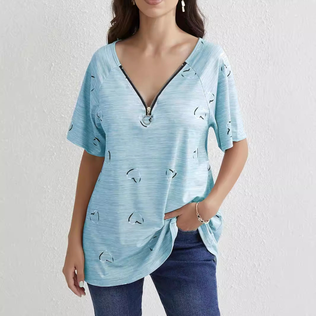 Ladies short sleeve top with active zipper and heart print Ivyshape