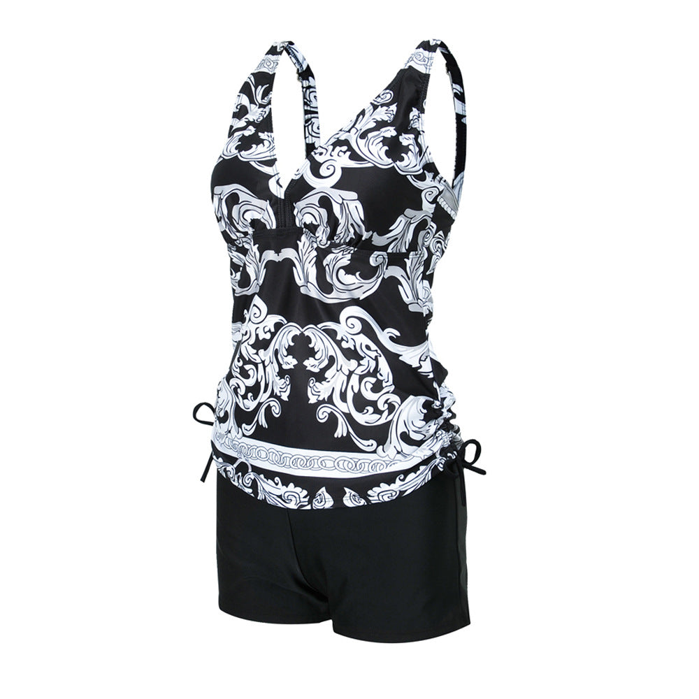 Ladies Tankini with fashionable cut and removable pads Ivyshape