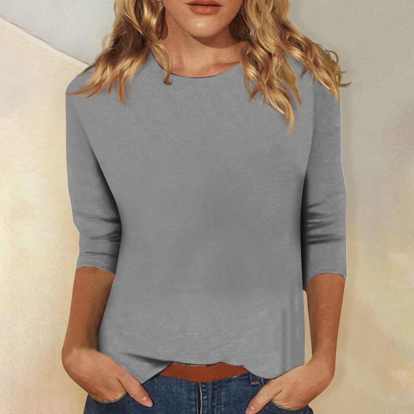 IvyShape | Round Neck Three-Quarter Sleeve Solid Color Tee