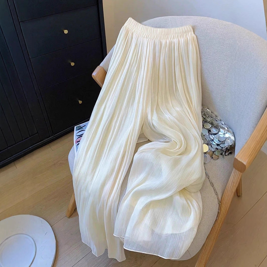 Women's Wide Pleated Trousers made of lightweight material Ivyshape