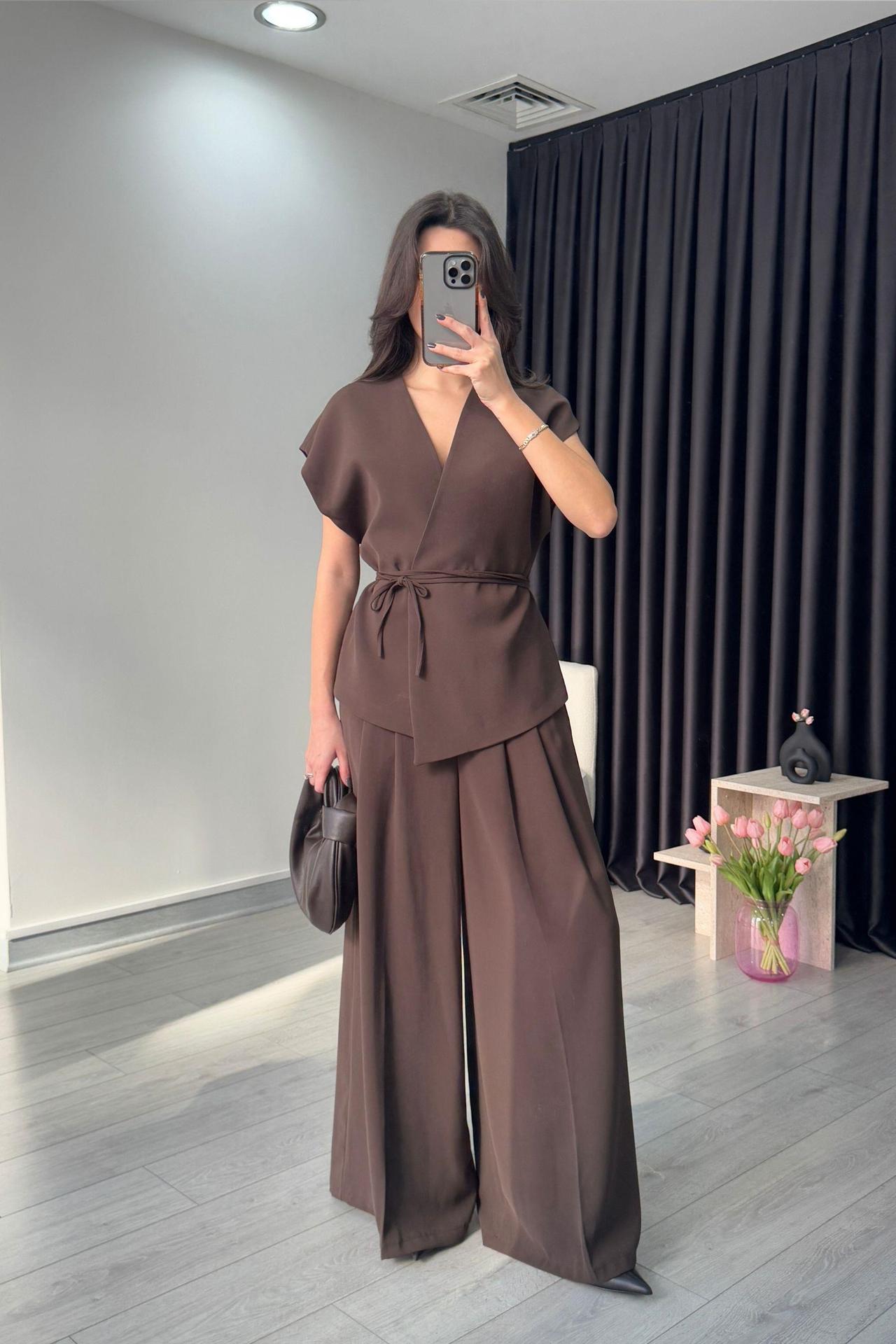 Women Elegant Wrapped Top and Wide Leg Pant Set Ivyshape