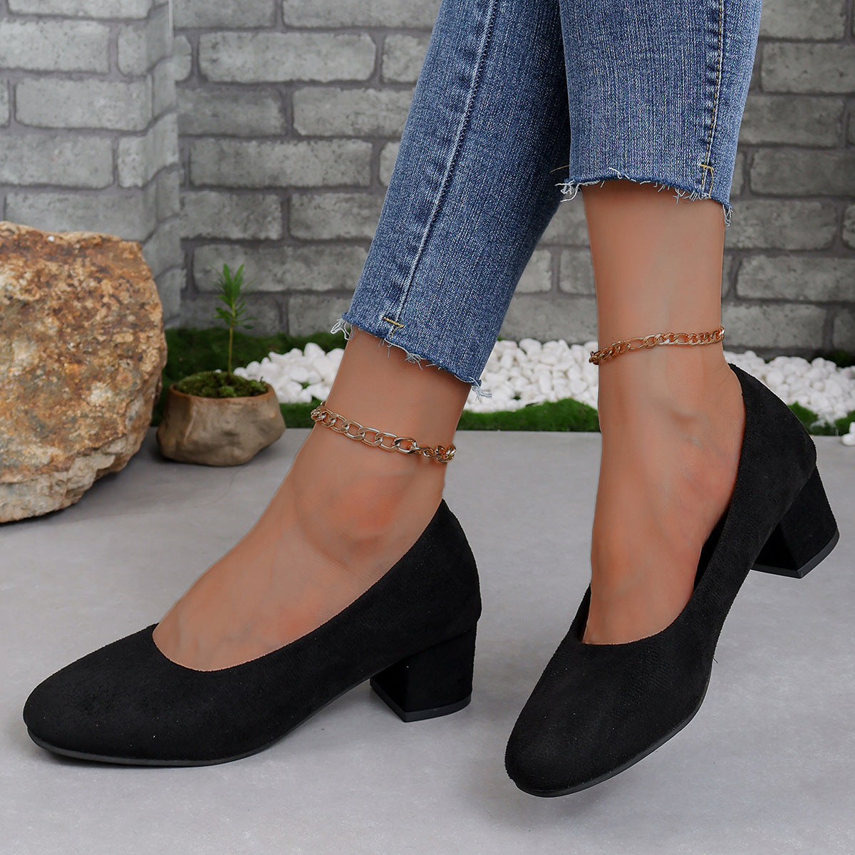 Ladies Elegant Pumps with comfortable insole and stable heel height Ivyshape