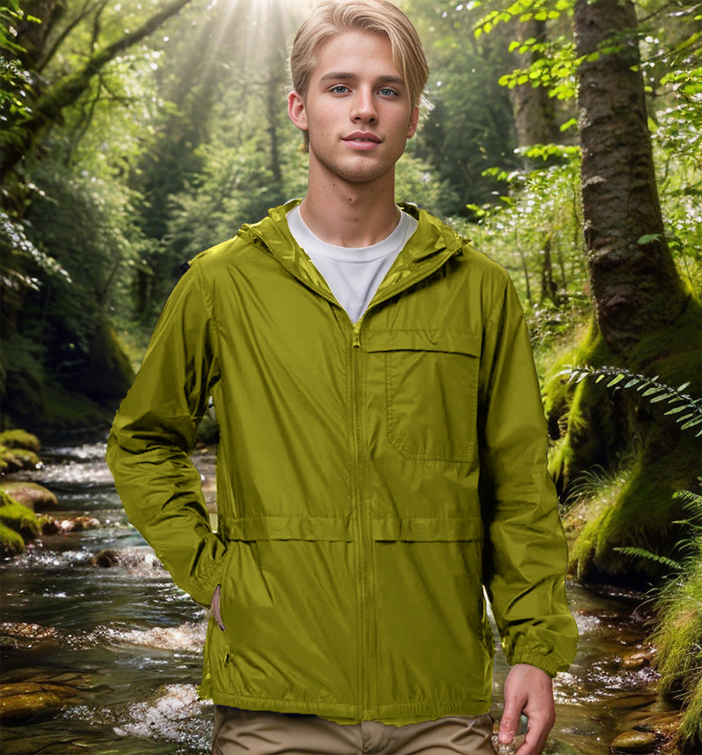 Men's lightweight outdoor jacket with practical pockets and adjustable hood collar Ivyshape