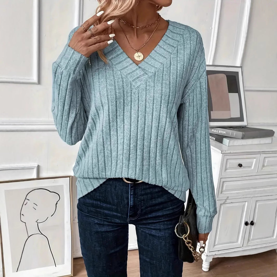 Women Elegant V-Neck Knitted Sweater with Rib Design Ivyshape