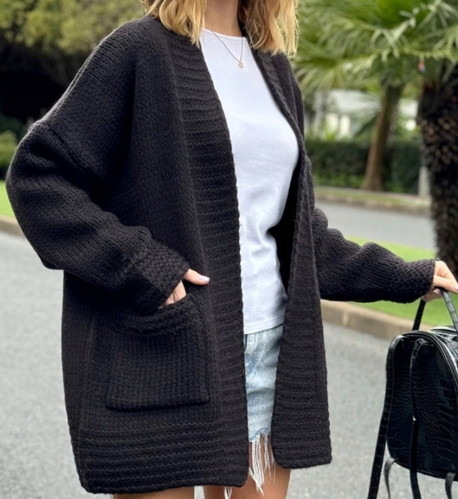 Women’s chunky knit cardigan with generous pockets and casual fit Ivyshape