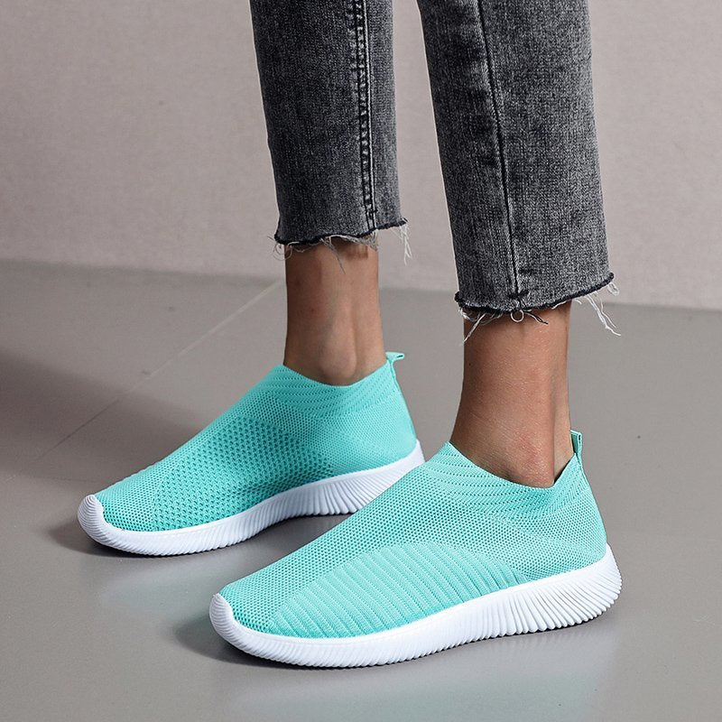 Women's sports shoes with elastic upper material and non-slip sole Ivyshape