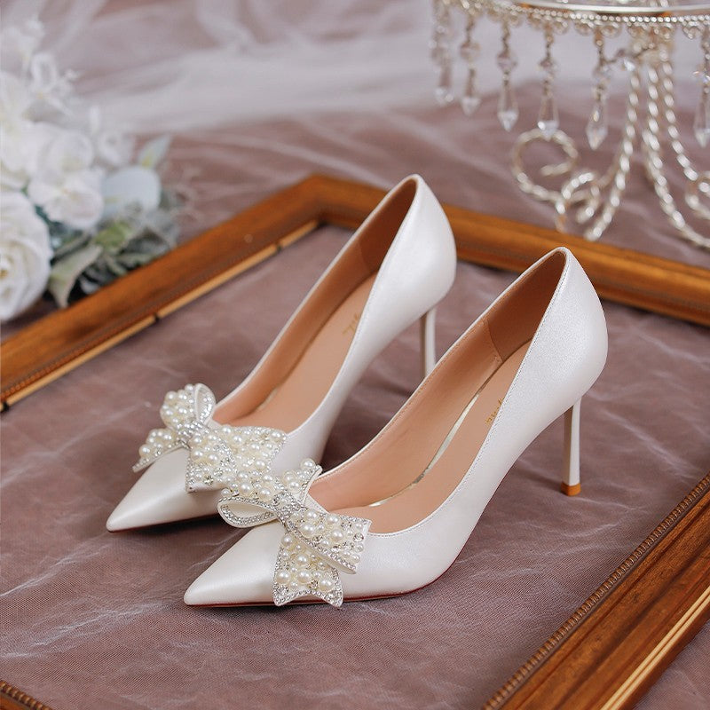 Ladies High-Quality Wedding Pumps with Pearl Application and Sophisticated Bow Detail Ivyshape
