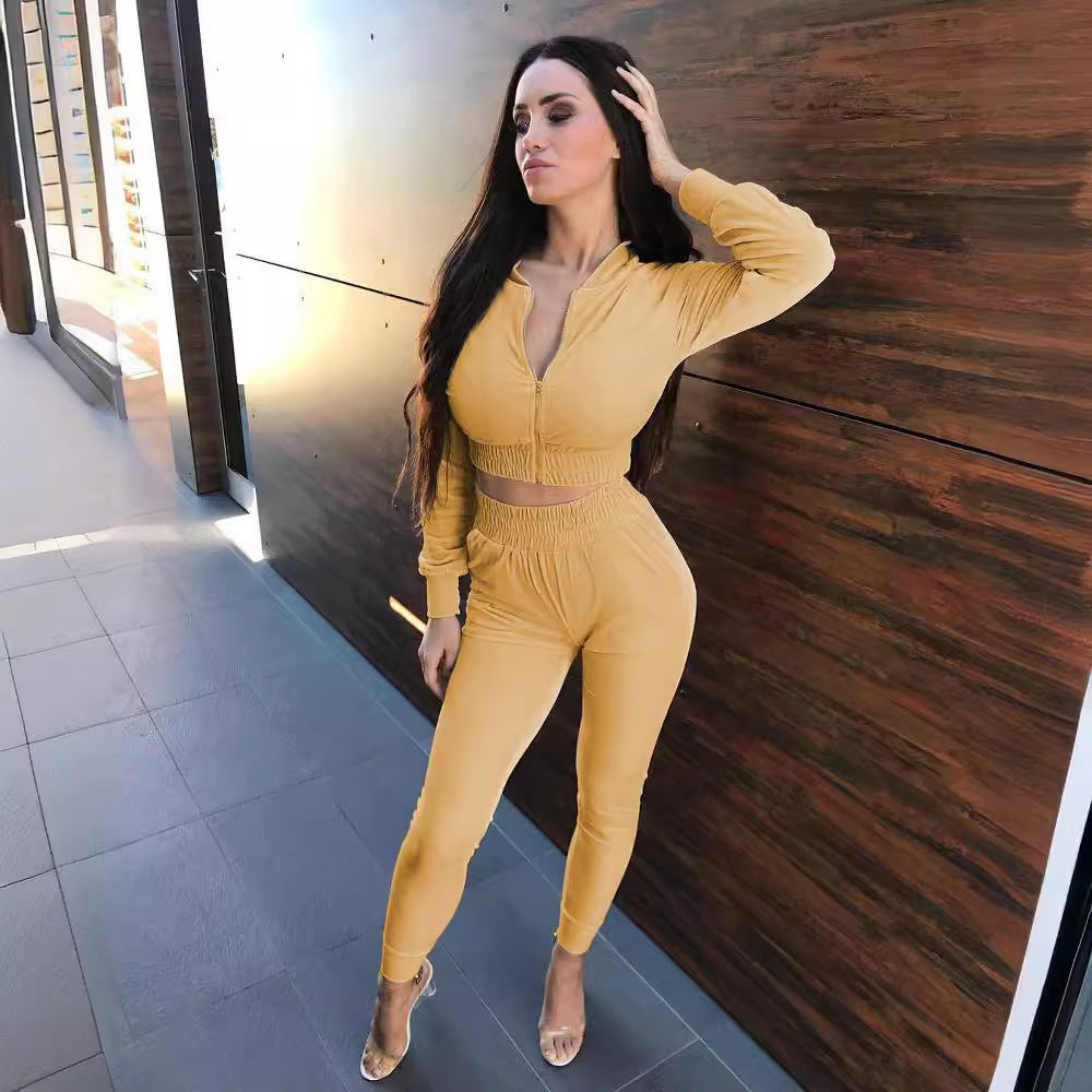 Ladies Velour Loungewear Set with high-collar jacket and elastic waistband Ivyshape